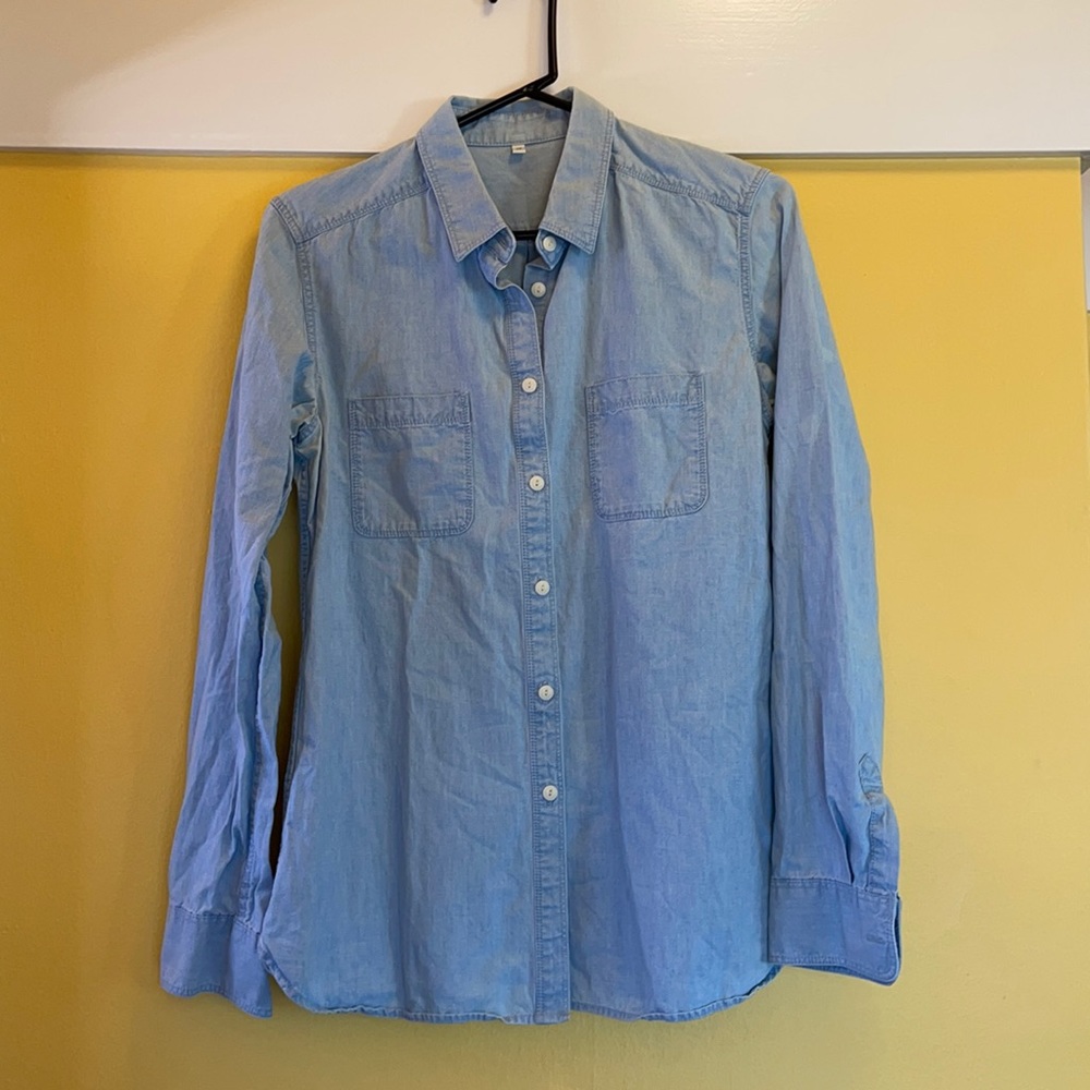 MUJI medium chambray button down